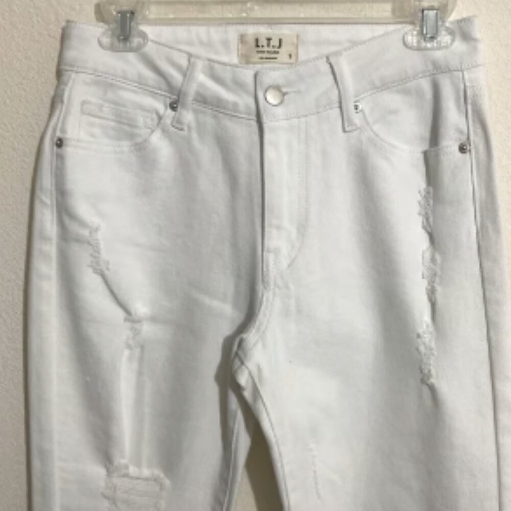NWOT LETTER TO JULIET Women's Cropped & Distressed White Denim Jeans Size S